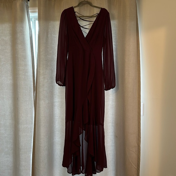 Lulu’s Long Sleeve Chiffon Dress - Picture 1 of 4